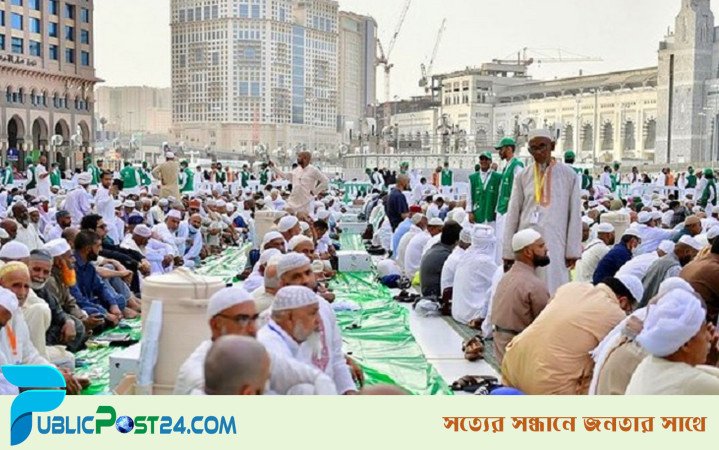 সৌদি আরবে তারাবির নামাজের সরাসরি সম্প্রচার নিষিদ্ধ