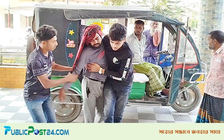 পাওনা টাকা চাওয়ায় দুই পক্ষের সংঘর্ষে আহত ২০