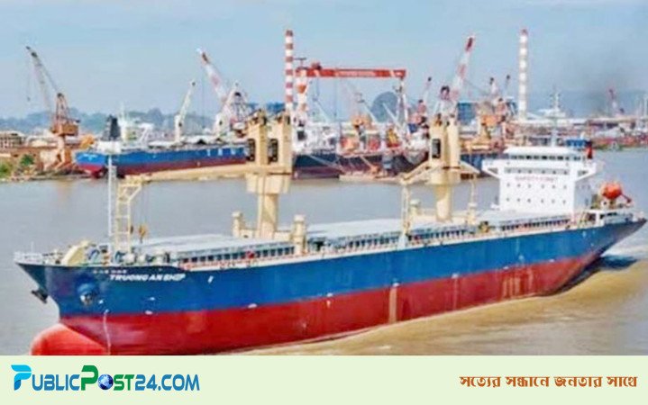 চট্টগ্রাম বন্দরে ২ জাহাজে এল ৩৯ হাজার টন চাল