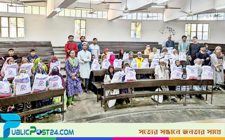 জাবিতে নিম্ন আয়ের পরিবারে মাঝে ইফসা’র ইফতার সামগ্রী বিতরণ