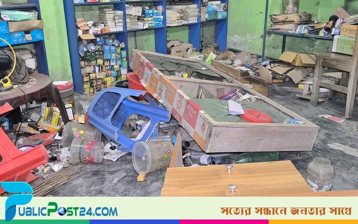 লালমনিরহাটে ব্যবসায়ীদের ওপর হামলা, ১৭ দোকানে ভাঙচুর-লুটপাট