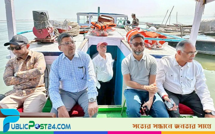 গঙ্গার পানি দেখতে বাংলাদেশ ও ভারতের প্রতিনিধিরা ফারাক্কায়