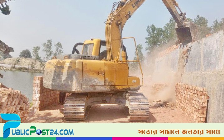 পঞ্চগড়ে গুঁড়িয়ে দেওয়া হলো দুই ইটভাটা