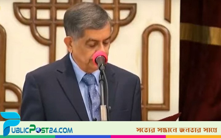 উপদেষ্টা হিসেবে শপথ নিলেন সি আর আবরার