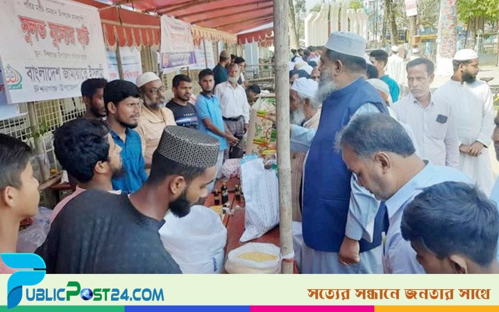 ময়মনসিংহে ন্যায্যমূল্যের বাজারে ক্রেতার ভিড়